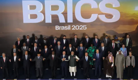 Brics se articula contra protecionismo dos EUA em meio a tensão diplomática com Brasil