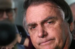 Moraes autoriza ida de Bolsonaro a hospital para procedimento na pele