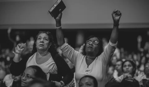 Relação entre política e os Evangelhos