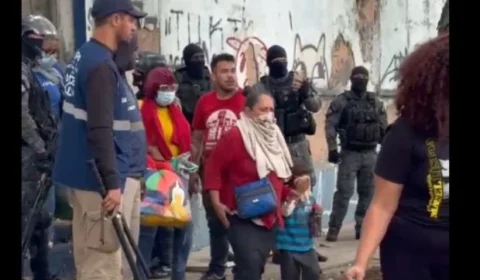 PM e Guarda usam violência para desalojar ocupação no RJ; deputados são atacados