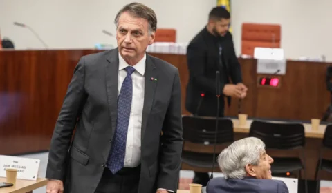 Bolsonaro reconhece conspiração golpista em recurso ao STF, mas alega ter ‘desistido’