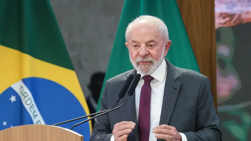 Fome é irmã da guerra, diz Lula no Fórum Mundial da Alimentação
