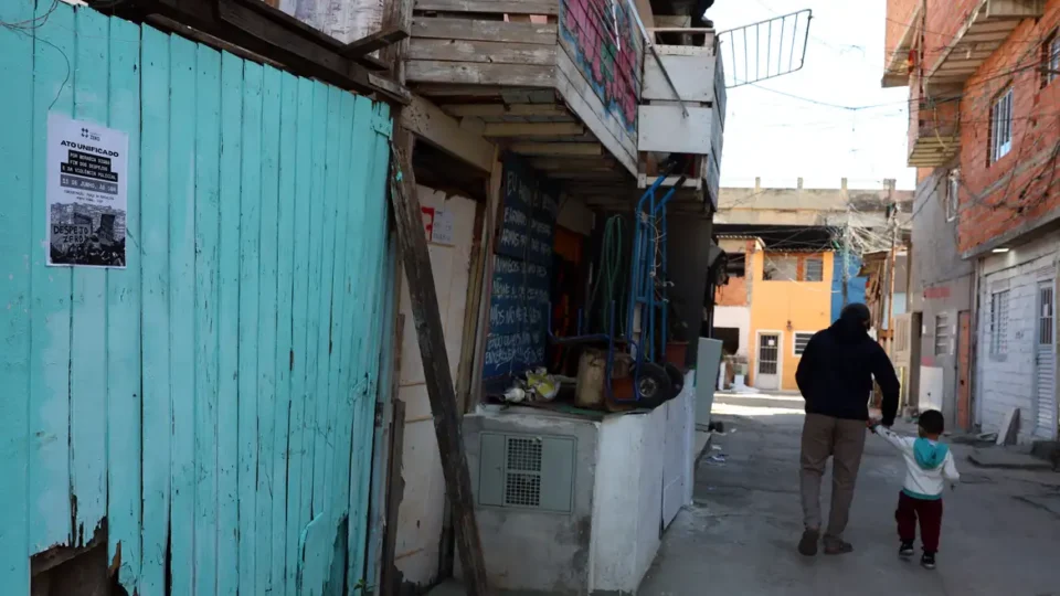 Governo de SP está impedido de demolir imóveis na Favela do Moinho