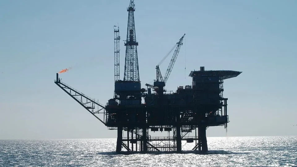 Janja defende licença do Ibama para Petrobras na Foz do Amazonas
