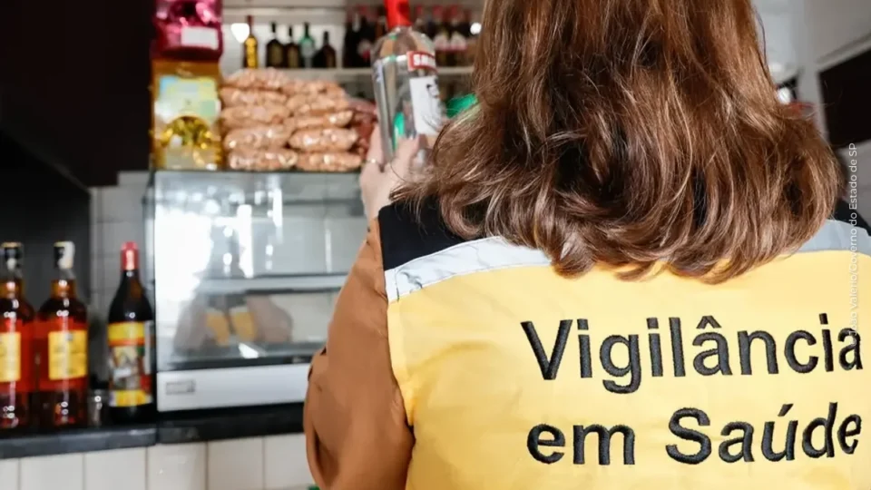 Ministério da Saúde confirma mais três mortes por intoxicação de metanol