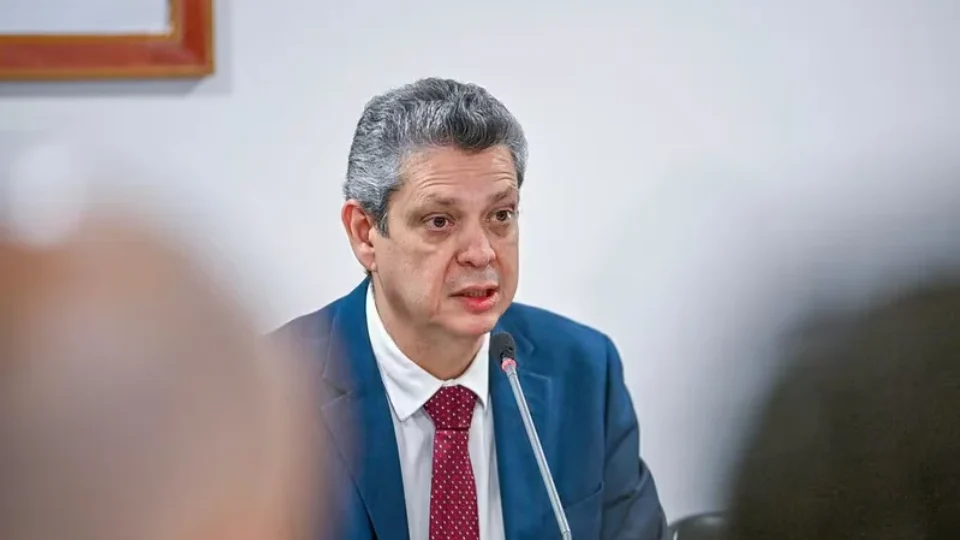 Márcio Macedo deixa Secretaria-Geral para disputar eleições em 2026