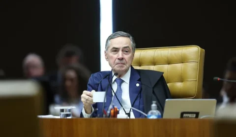 Barroso decide antecipar aposentadoria do STF: ‘É hora de novos rumos’