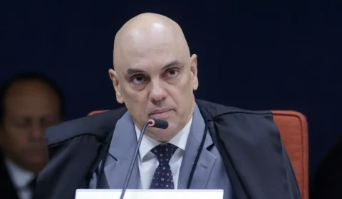 Moraes manda governador do RJ prestar esclarecimentos sobre operação