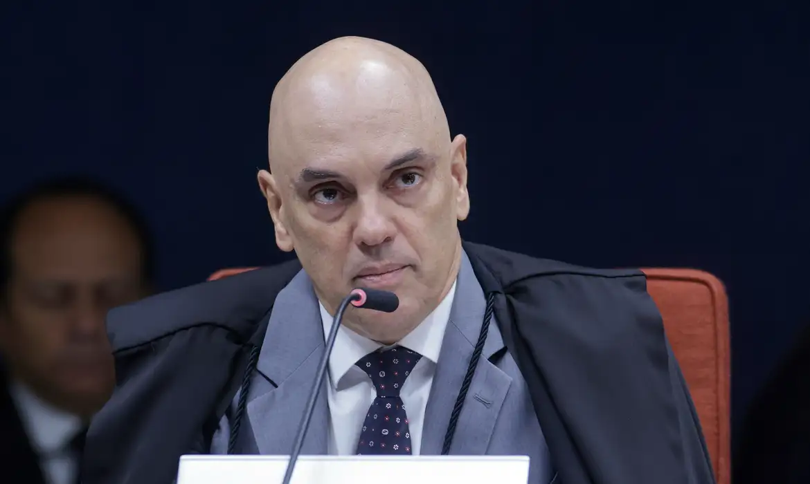 Moraes Moraes afirma que reunião com Galípolo foi para discutir Lei Magnitsky