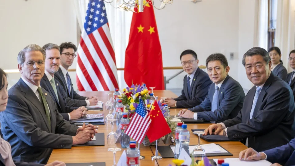 China e EUA avançam em consenso comercial antes de possível encontro entre Xi e Trump