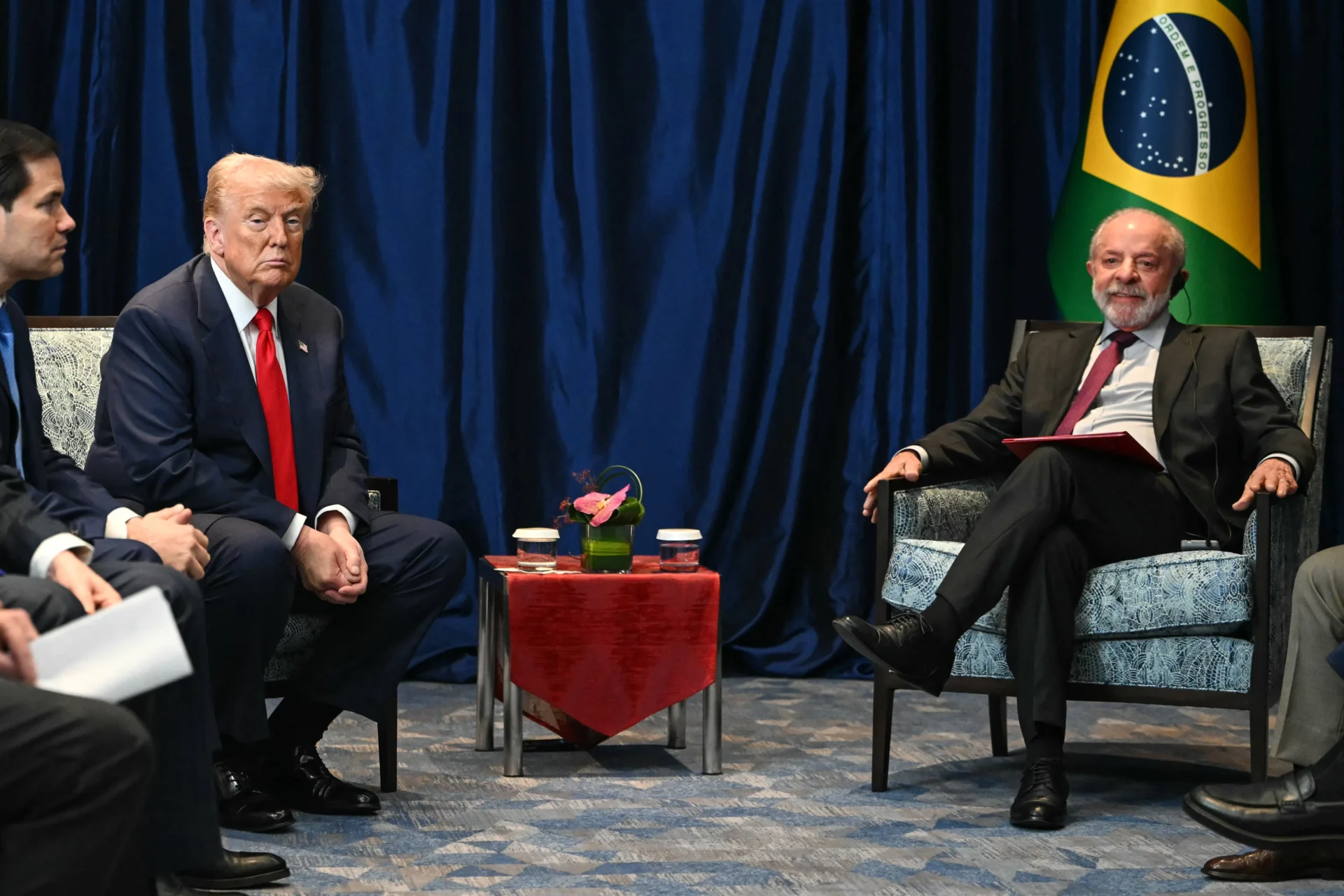 Lula e Donald Trump. (Foto: AFP)