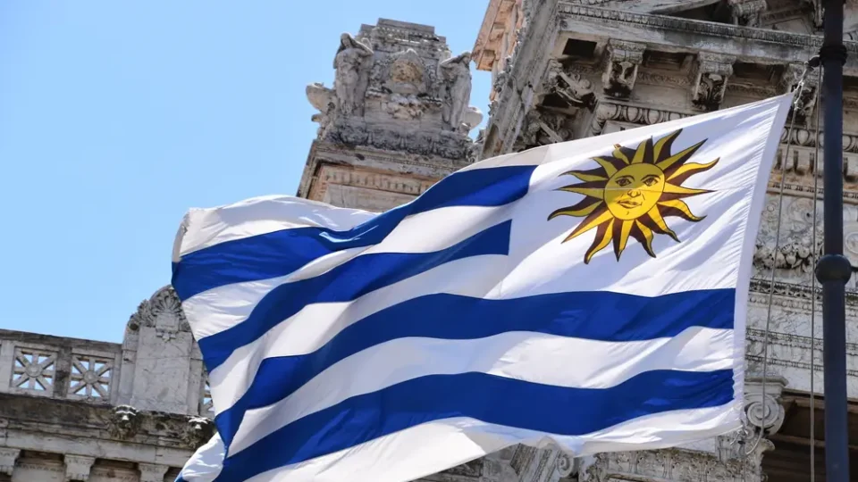 Uruguai aprova lei da eutanásia com maioria ampla no Senado