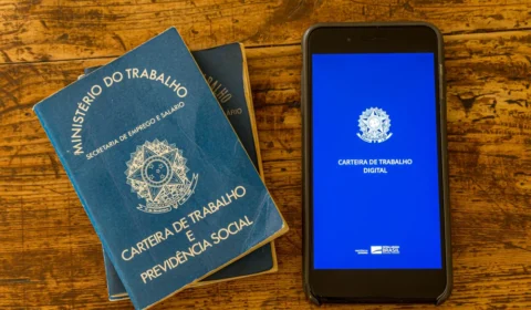 Pesquisa mostra que brasileiro prefere emprego com carteira assinada
