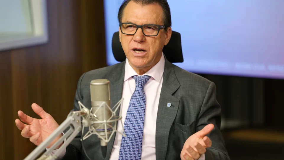 Luiz Marinho estima R$ 110 bi a mais na economia com novo mínimo e isenção do IR