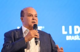 Comissão do Senado expôs articulação do governo Ibaneis com TCU para salvar Master