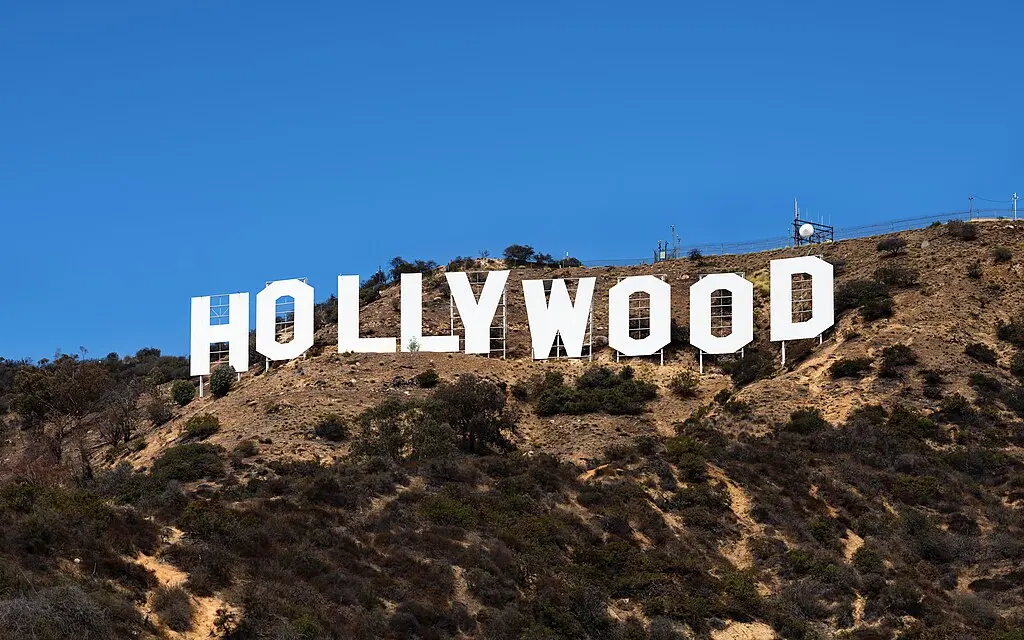 Símbolo global da Indústria Cultural, Hollywood transformou a arte em mercadoria e o entretenimento em ferramenta de dominação. Foto: Thomas Wolf