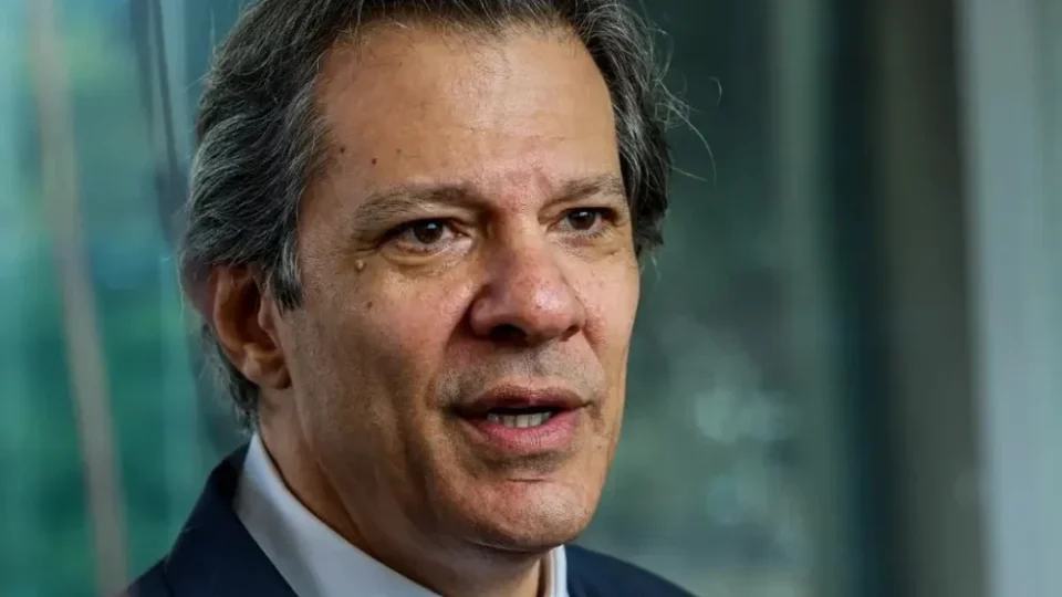 Haddad sai em defesa do BC no caso Master: ‘Possível maior fraude bancária do país’