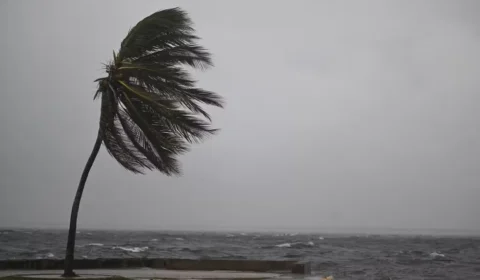 Furacão Melissa chega a categoria 5 e ameaça países do Caribe