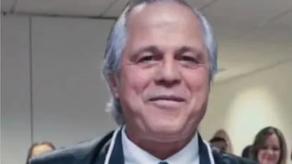 Desembargador que disse que ‘mulheres estão loucas’ recebeu R$ 1,8 milhão sem trabalhar