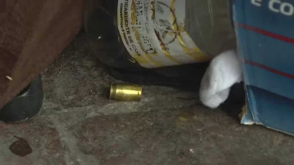 Moradores de rua são atacados a tiros de fuzil em Irajá, na zona norte do RJ