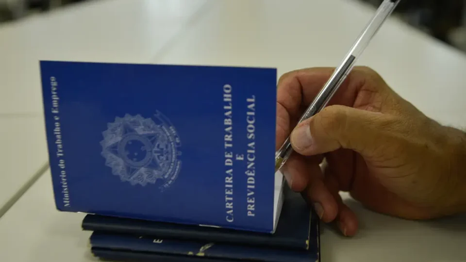 Caged: Brasil gerou mais de 213 mil empregos formais em setembro