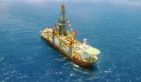 Petrobras descobre mais reservatório de petróleo na Bacia de Campos