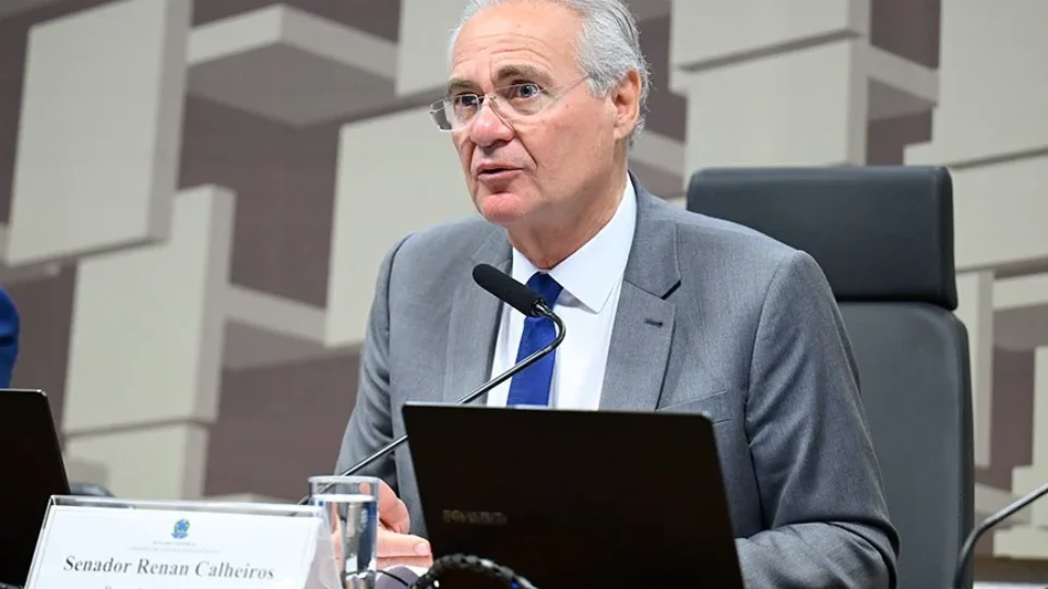 Renan Calheiros preserva texto da Câmara sobre isenção do IR; proposta deve ser votada nesta 4ª