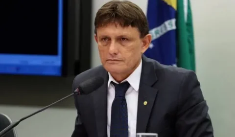 Relembre quem votou a favor da PEC da Bandidagem: Éder Mauro