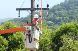 Corte de energia e água para famílias de baixa renda deve ser proibido no calor extremo no RJ