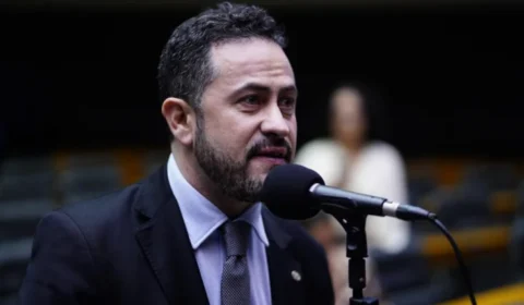 Após apoiar PEC da Bandidagem, petista ganha relatoria indicada por Hugo Motta