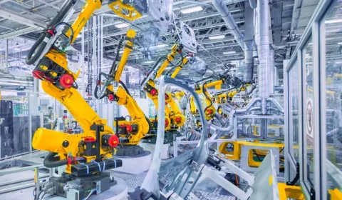 Produção industrial varia 0,1% em março e acumula alta de 3,1% em 2026