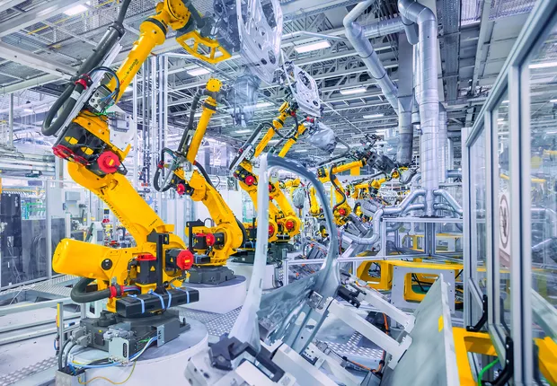 Produção industrial varia 0,1% em março e acumula alta de 3,1% em 2026