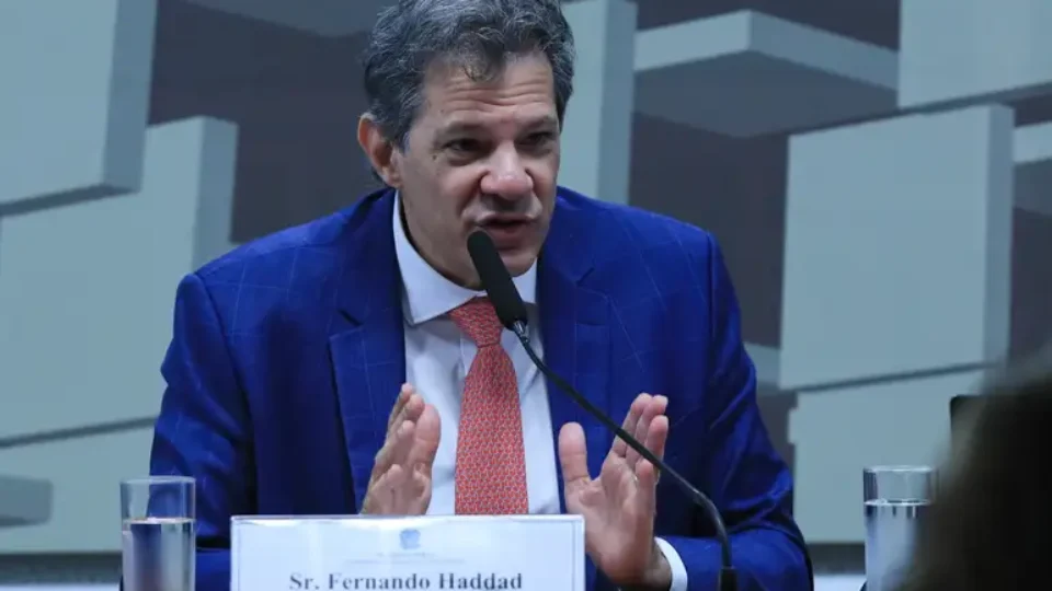 Após impasse no Congresso, Haddad divide medidas para fechar Orçamento