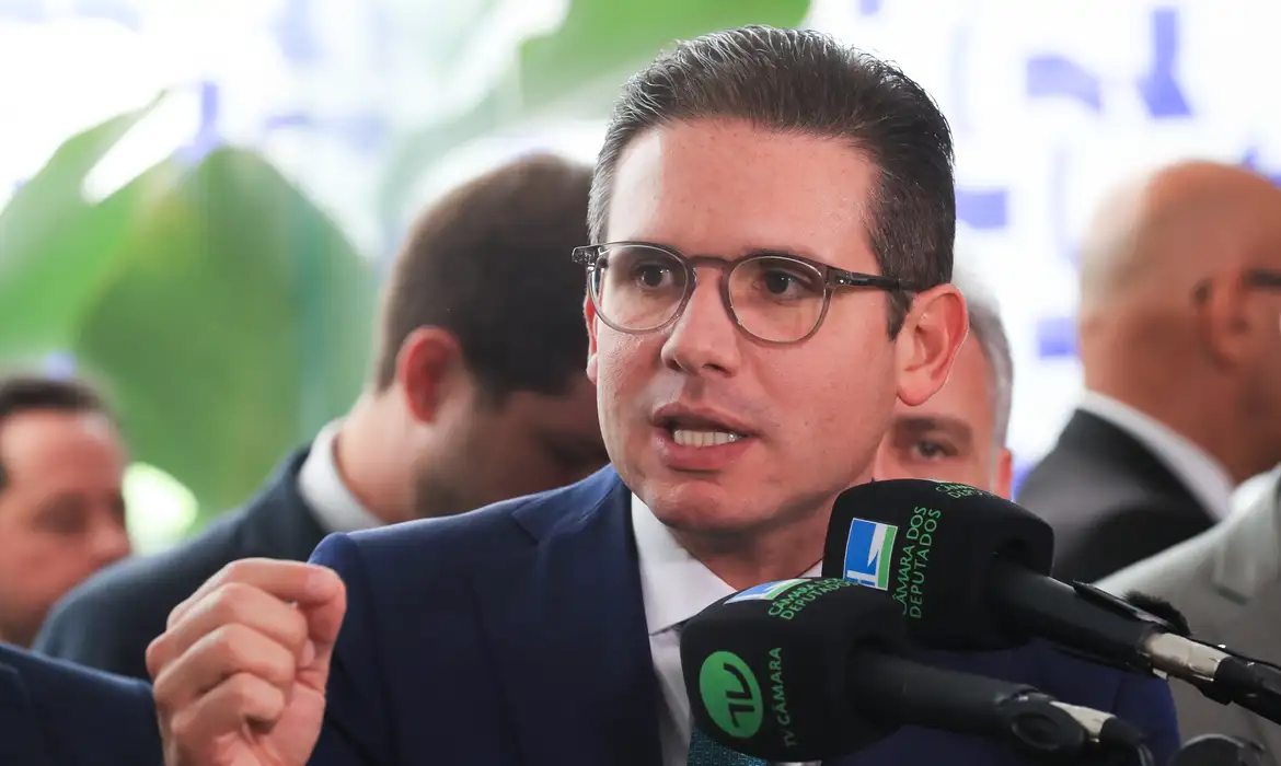 Motta pauta votação de projeto que autoriza comercialização de produtos à base de Cannabis