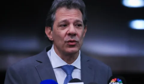 Haddad sinaliza corte de emendas superior a R$ 7 bi após derrota em MP