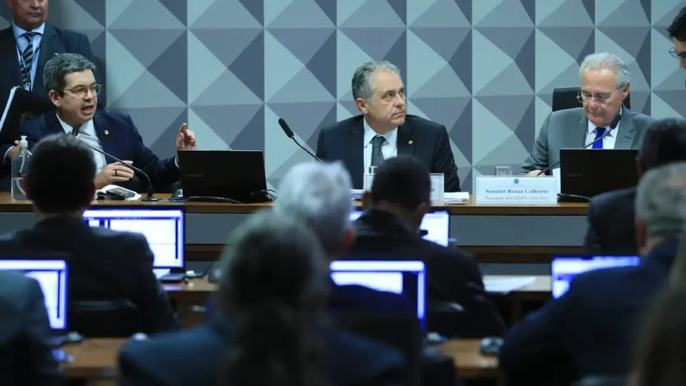 Comissão aprova MP que eleva imposto de fintechs e ameniza para bets