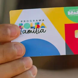 Pagamentos de outubro do Bolsa Família começam nesta segunda