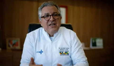 ‘Adulteração ocorreu após a produção’, diz Padilha sobre metanol, em entrevista ao ICL