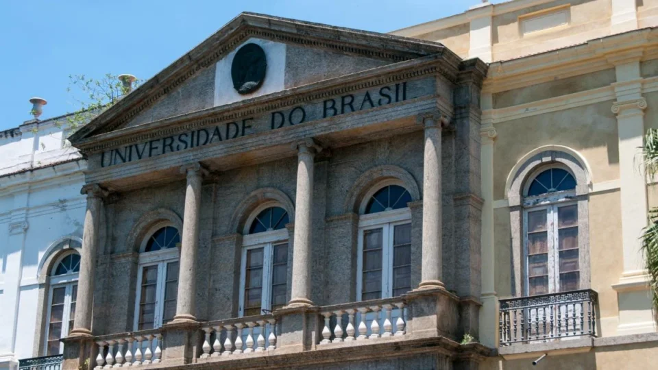 Equívoco sobre Universidades Federais