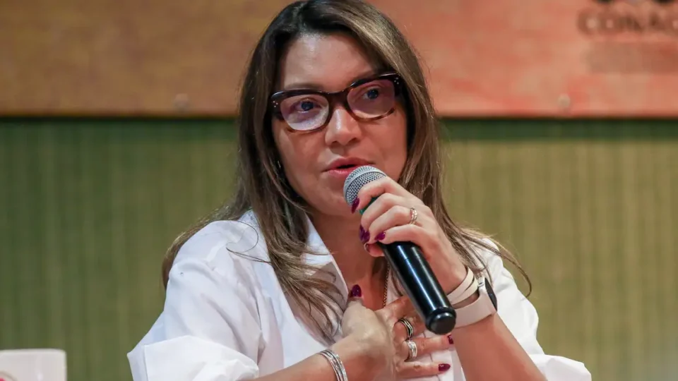Janja defende licença do Ibama para Petrobras na Foz do Amazonas