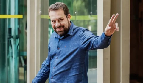 Boulos almoça no bandejão do Planalto um dia após posse como ministro