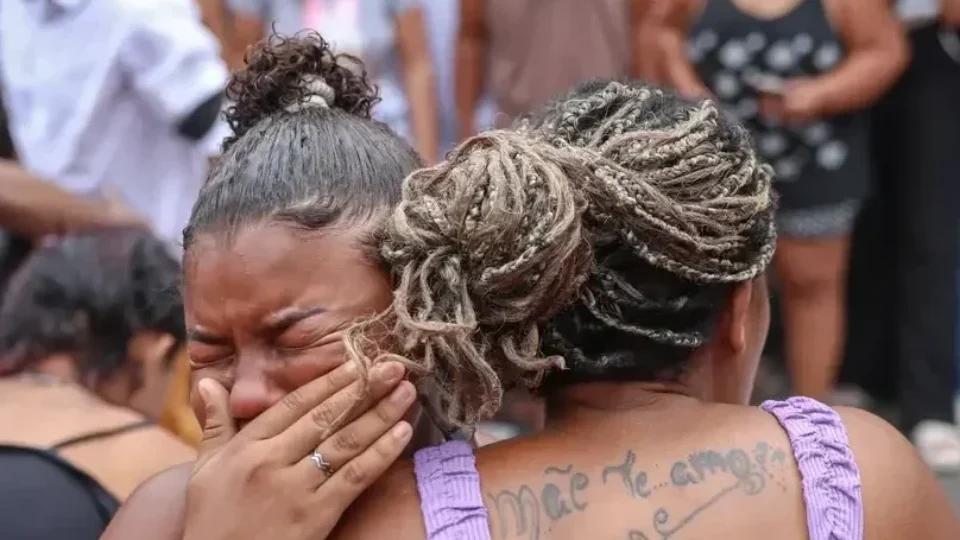 Operação policial no Rio ultrapassa Carandiru e se torna a mais letal do país