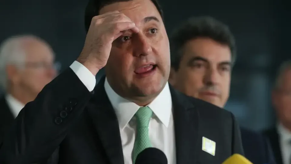 Ratinho Jr. acelera reuniões internas no PSD e coloca nome à disposição para Presidência