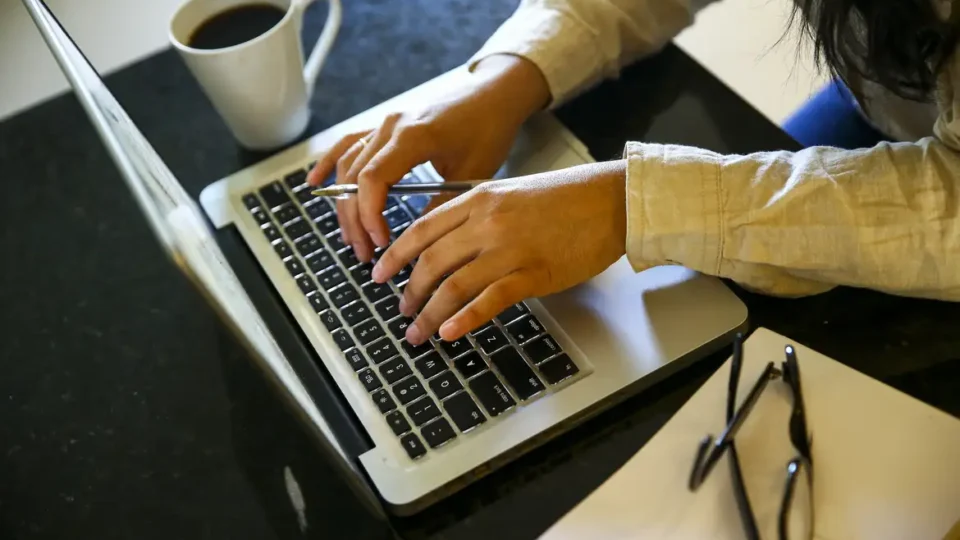 Empreendedorismo feminino tem 20% menos inadimplência, aponta estudo da Serasa
