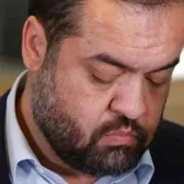 PF cumpre mandados na casa de Cláudio Castro em nova fase de operação sobre a Refit