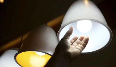 Luz mais cara à noite: Aneel quer que preço mude conforme horário do dia