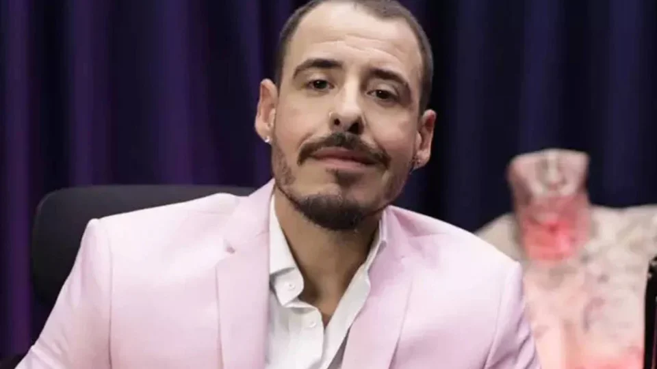 Influenciador Thiago Schutz, o ‘Calvo do Campari’, é preso por violência doméstica