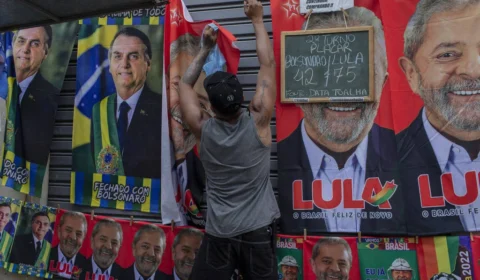 País registra 2.452 pessoas com sobrenome Lula e 241 Bolsonaro, aponta Censo