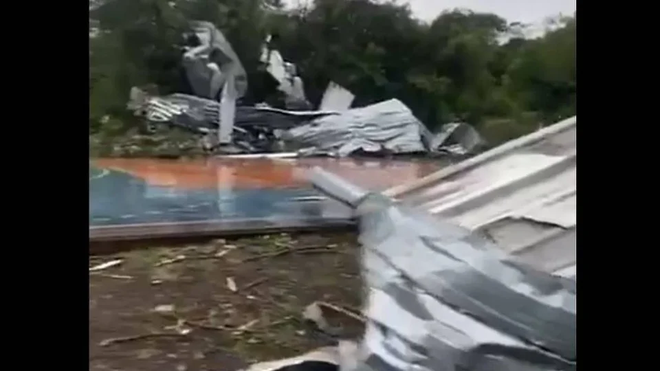 Governo federal anuncia ajuda humanitária para região destruida por tornado no Paraná