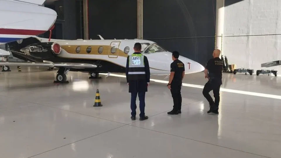 PF faz operação contra rede clandestina de fabricação de canetas emagrecedoras